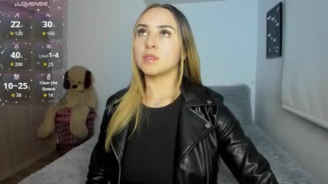 Sofi online show from December 13, 11:32 pm