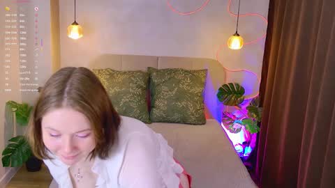 Snapshot of sophi_x chatting on September 20, 1:45 pm Sophie online show from September 20, 1:45 pm