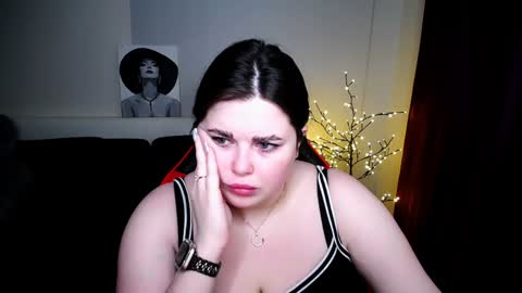 Snapshot of sophia__olsen chatting on February 5, 6:24 am sophia__olsen online show from February 5, 6:24 am