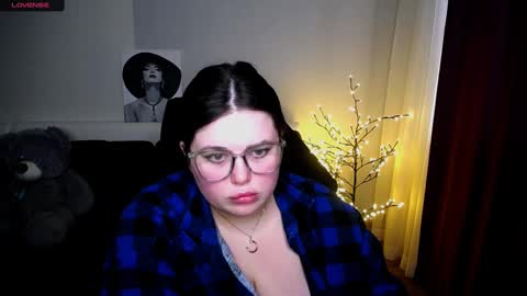 Snapshot of sophia__olsen chatting on February 19, 12:44 pm sophia__olsen online show from February 19, 12:44 pm