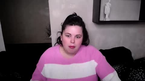 Snapshot of sophia__olsen chatting on October 12, 5:17 am sophia__olsen online show from October 12, 5:17 am