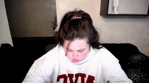 Snapshot of sophia__olsen chatting on October 26, 6:41 am sophia__olsen online show from October 26, 6:41 am