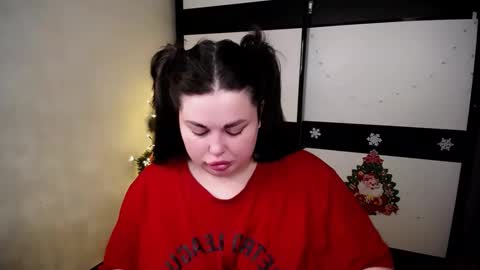 Snapshot of sophia__olsen chatting on December 4, 6:44 am sophia__olsen online show from December 4, 6:44 am