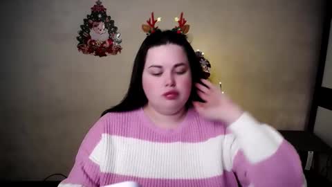 Snapshot of sophia__olsen chatting on December 15, 6:17 am sophia__olsen online show from December 15, 6:17 am