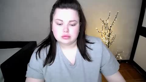 Snapshot of sophia__olsen chatting on May 7, 5:46 am sophia__olsen online show from May 7, 5:46 am