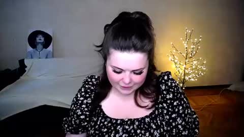 Snapshot of sophia__olsen chatting on June 14, 5:53 am sophia__olsen online show from June 14, 5:53 am