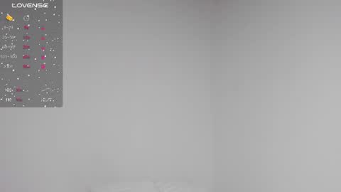 Snapshot of sophia_clark1 chatting on June 14, 9:39 pm SOPHIA CLARK1 online show from June 14, 9:39 pm