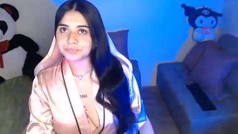 Snapshot of sophia_dazza398 chatting on July 28, 11:04 pm sophia online show from July 28, 11:04 pm