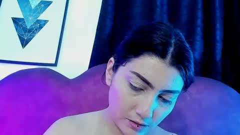 Snapshot of sophia_dk chatting on June 11, 7:34 pm sophia hottie online show from June 11, 7:34 pm