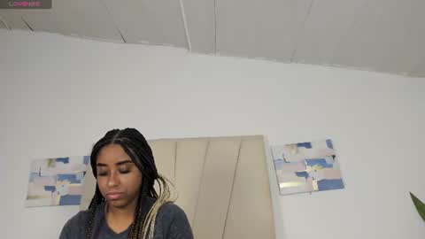 Snapshot of sophia_ebony___ chatting on June 10, 12:15 pm sophia_ebony___ online show from June 10, 12:15 pm