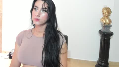 sophia CM online show from January 21, 8:00 pm