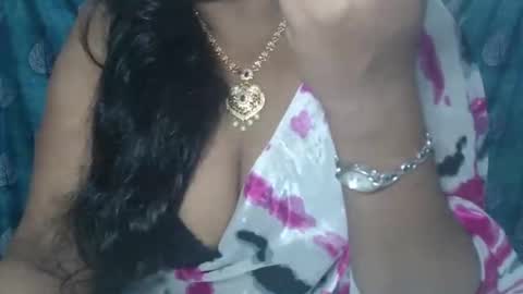 Snapshot of sophia_indian chatting on November 6, 6:14 am Sophia Tamil online show from November 6, 6:14 am