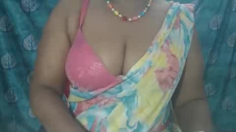 Snapshot of sophia_indian chatting on December 4, 7:17 am Sophia Tamil online show from December 4, 7:17 am