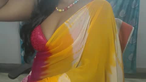 Snapshot of sophia_indian chatting on May 23, 5:12 am Sophia Tamil online show from May 23, 5:12 am