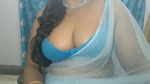 Snapshot of sophia_indian chatting on May 24, 6:18 am Sophia Tamil online show from May 24, 6:18 am