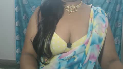 Snapshot of sophia_indian chatting on June 5, 11:16 am Sophia Tamil online show from June 5, 11:16 am