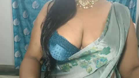 Snapshot of sophia_indian chatting on July 2, 6:30 am Sophia Tamil online show from July 2, 6:30 am