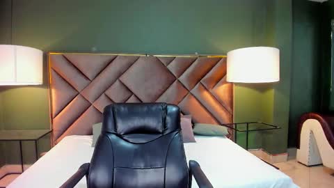 Sofia online show from February 24, 1:31 pm