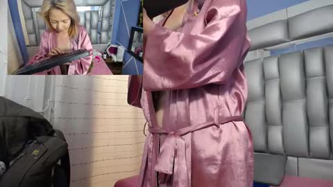     SOPHIA      online show from March 11, 4:29 pm