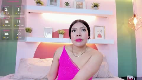 Sophi online show from March 14, 11:59 am