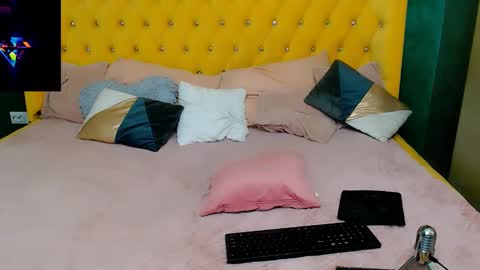 Snapshot of sophia_smith4146 chatting on February 23, 6:17 am sophia smith4146 online show from February 23, 6:17 am