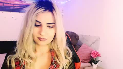 sophia smith4146 online show from March 6, 9:17 am