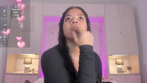  S O P H I A  online show from January 11, 12:10 pm