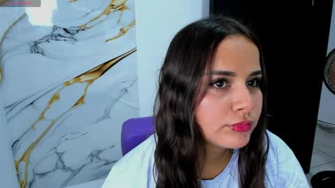 Snapshot of sophia_vivass chatting on April 3, 6:06 pm sophia_vivass online show from April 3, 6:06 pm