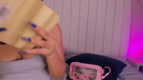 Michelle online show from June 4, 2:23 pm