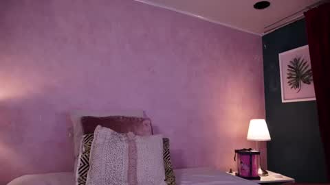 Snapshot of sophia_wilsonn_ chatting on July 17, 11:17 am Sofi online show from July 17, 11:17 am