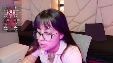 Snapshot of sophiaa_7 chatting on October 7, 2:47 pm Sophi online show from October 7, 2:47 pm