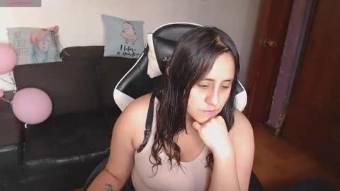Snapshot of sophiaa_vega_ chatting on May 10, 3:28 pm sophiaa_vega_ online show from May 10, 3:28 pm