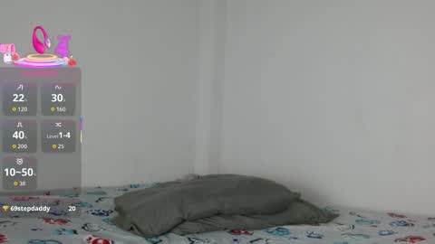 Sophia Bedford online show from September 19, 5:02 pm