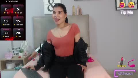 Sophia Bedford online show from June 25, 3:49 pm