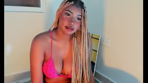 Sophie online show from June 15, 8:44 pm