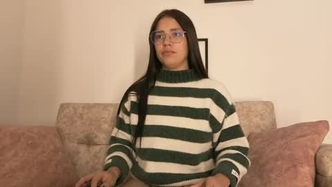 sophiacolemann online show from April 27, 11:58 pm