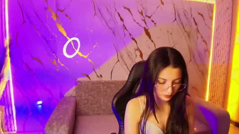 sophiadoll_tf online show from September 28, 1:27 pm