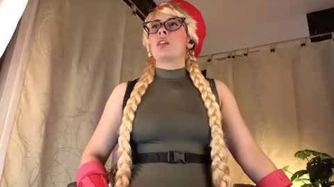 Snapshot of sophiadumont chatting on August 1, 2:44 am Sophia online show from August 1, 2:44 am