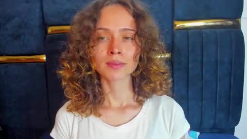 Snapshot of sophiamiller6 chatting on March 5, 12:45 pm sophiamiller6 online show from March 5, 12:45 pm