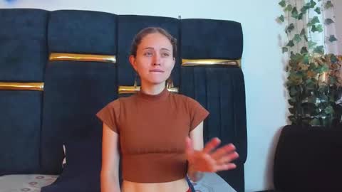 sophiamiller6 online show from March 31, 12:27 pm