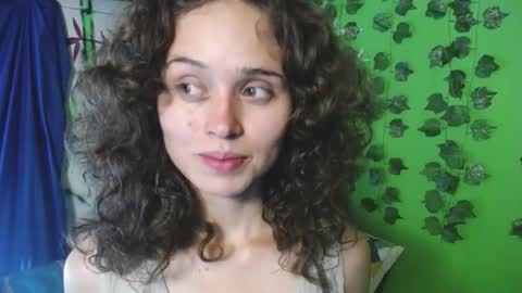 sophiamiller6 online show from July 29, 3:37 am