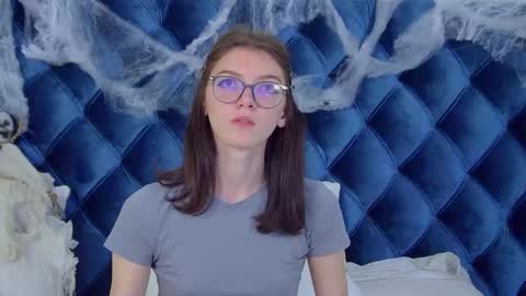 SophiaProve online show from October 27, 4:27 am