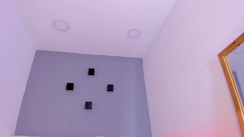 Sofi online show from February 8, 6:12 pm