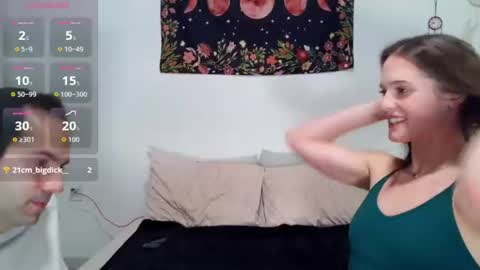 Snapshot of sophiaskyee444 chatting on July 30, 12:20 am sophiaskyee444 online show from July 30, 12:20 am
