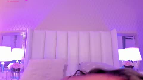 Snapshot of sophiasmiths_ chatting on November 1, 10:01 pm SophiaSmiths online show from November 1, 10:01 pm