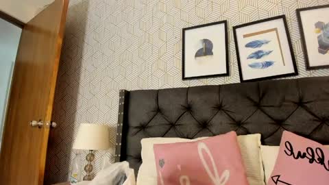 sophie__blare online show from May 17, 11:50 am