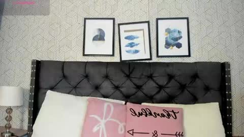 sophie__blare online show from May 19, 7:09 pm