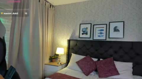 sophie__blare online show from June 26, 7:07 pm