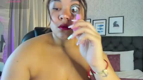 sophie__blare online show from July 8, 6:23 pm