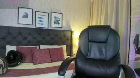 sophie__blare online show from July 17, 6:57 pm